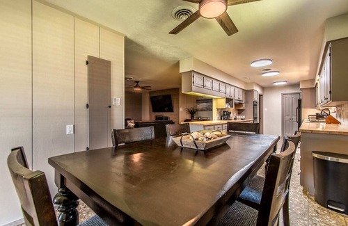 Bay Area House | Ocean Drive Retreat with Spectacular Water Views Awaits