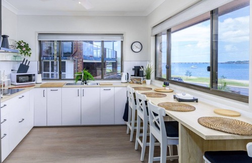 Bellara Apartment | Breathtaking Water Views Right From Your Window