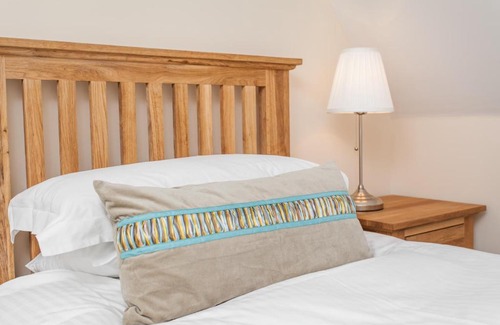Ropley Cabin | Experience Watercress Lodges & Campsite: Pet-Friendly Escape