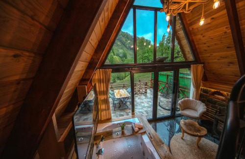 Ayder Bed & Breakfast | Experience the Waterfallbungalow: Pet-Friendly Retreat