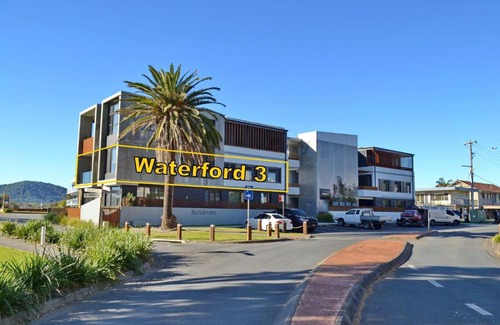 South West Rocks Apartment | Accessible Waterford Apartment 3 for Family Getaways