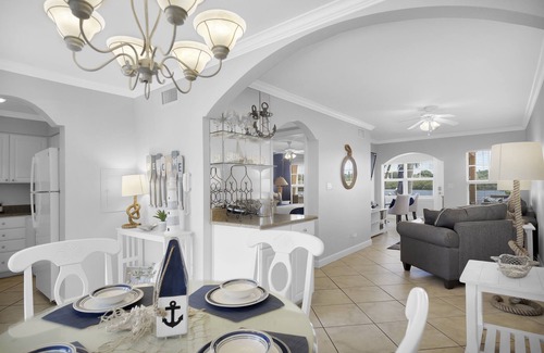 Indian Shores Condo | Waterfront Condo at Barefoot Beach Resort with Pool & Ocean View
