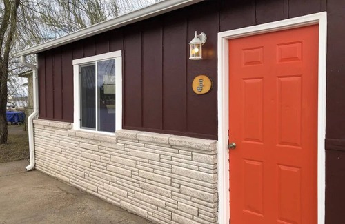 Grove Cabin | Scenic Waterfront Cabin J with Lake View - Guest Rated 9.8