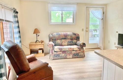 Holderness House | Waterfront 1-Bedroom Retreat with Private Deck Escape