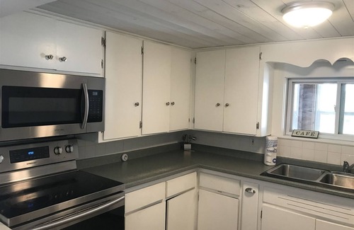 Camp Ellis House | Perfect 5BR Waterfront Retreat in Camp Ellis - Rated 10/10