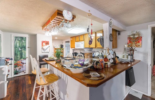 Nassau Bay House | Waterfront 5BR w/Game Room, Near Space Center