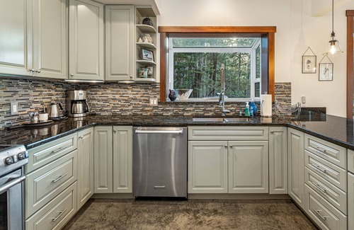 Friday Harbor House | Seaside Paradise with Beach Access and Ocean Views