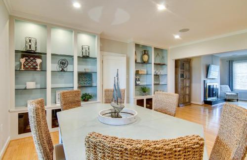 Cambridge House | Waterfront Cambridge Retreat with Hot Tub and Pool Access
