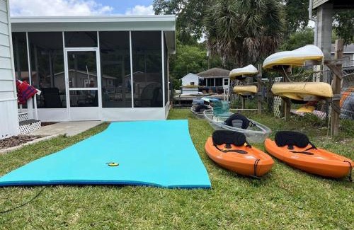 Weeki Wachee Gardens House | Oceanfront Retreat with Kayaks, BBQ & Beach Gear Awaits