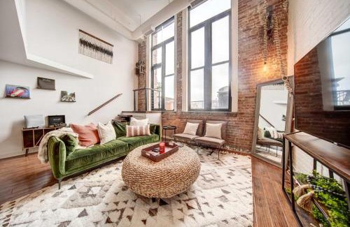 Downtown Cleveland Apartment | Prime Waterfront Cleveland Apartment Near Downtown Attractions