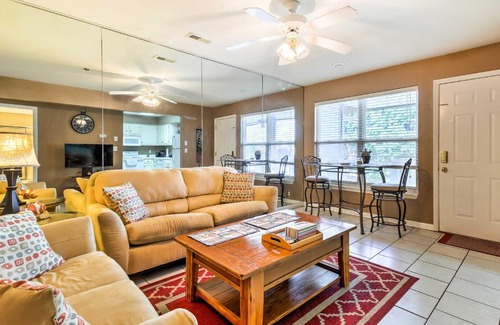Lakeland Apartment | Lake Ozark Waterfront Condo with Pool and Boat Slip Access