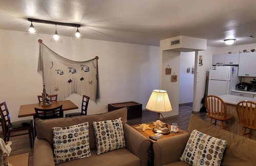 Avon Condo | Unforgettable Waterfront Condo with Pool & Tennis Courts