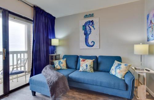 North Beach Apartment | Relaxing Waterfront Escape in Corpus Christi with Pool Access