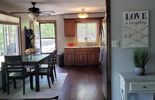 Gravois Mills Cottage | Waterfront Cottage: Pet-Friendly Fun & Lake Relaxation