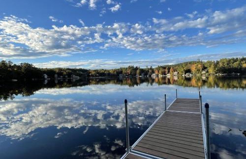 Mount Sunapee House | Waterfront Cottage: Perfect for Family Ski Adventures!