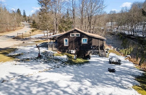 Livingston Manor Cabin | Experience the Debruce Riverside Cabin on Willowemoc River