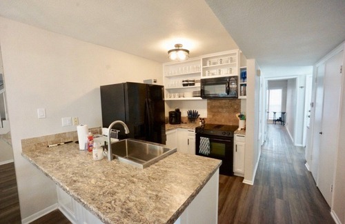 Port O Connor House | Waterfront Escape at Dockside with Ocean Views