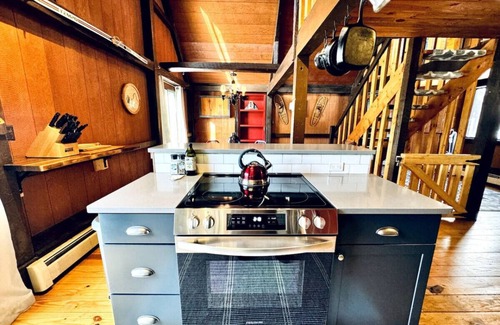 Conway House | Charming Waterfront Farmhouse Retreat - Paradise on Pequawket