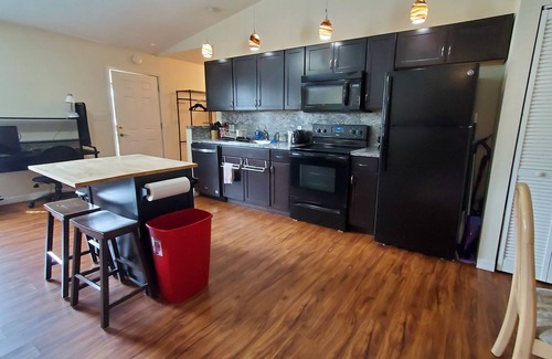 Lutz Apartment | Waterfront Studio with Great Views Near Moffitt, Tampa