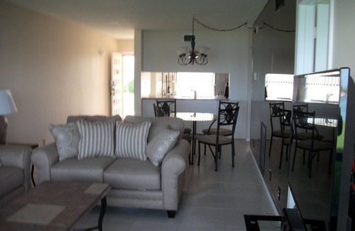 Casa del Mar Condo | Relaxing Waterfront Retreat with Pool and Spa Access