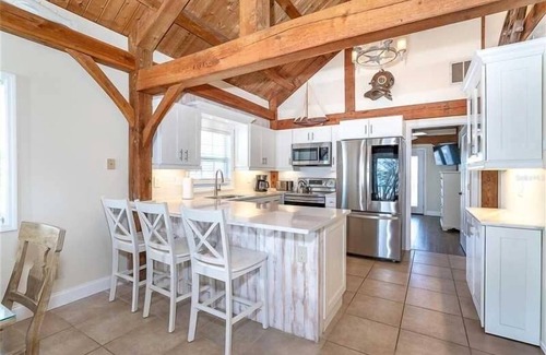 Cape Haze Condo | Experience Waterfront Bliss with Gulf Views & Pool Access