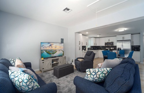 Little Torch Key House | Exceptional Waterfront Haven House with Boat Basin & Spa