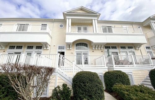 Bayside House | Waterfront Haven: Family-Friendly Retreat Near Ocean City