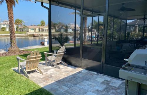 Spring Hill House | Top-Rated Waterfront Hernando Beach House with Dock & Kayaks