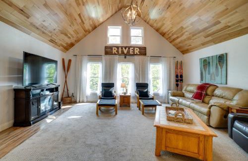 McGrann House | Waterfront Escape with Allegheny River Access and Dock