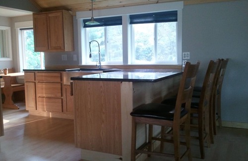Belmont House | Discover J's Place on the River - Perfect for Families!