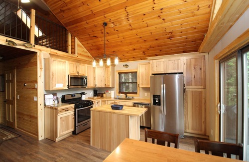 Elcho Cabin | Beautiful Waterfront Home with Pool & Lake Views
