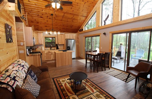Elcho Cabin | Beautiful Waterfront Home with Pool & Lake Views