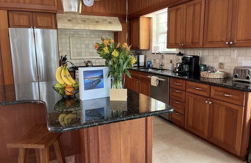 Marathon House | Waterfront 2-Bedroom Retreat with Private Dock & Ocean View