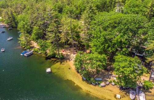 Holderness House | Scenic Waterfront Home Retreat on Squam Lake
