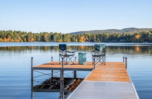 Brownfield House | Waterfront Home | Sleeps 8 | Great Family Getaway
