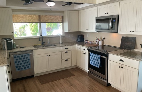 Edgewater House | Waterfront home for rent. Two bed two bath completely remodeled. 50 ft dock incl