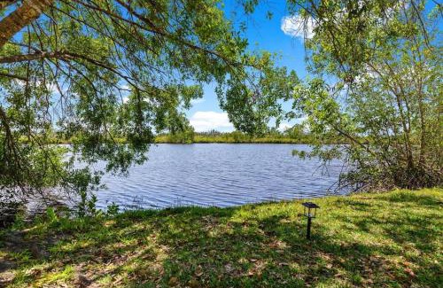 Punta Gorda House | Oceanfront Retreat with Private Beach and High Guest Ratings