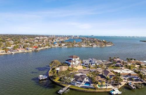 St. Petersburg - Clearwater Villa | Idyllic Waterfront Home with Pool, Minutes from Beaches