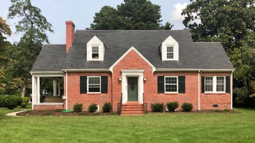 Weems House | Waterfront Home with Boat Dock & Study - Pet Friendly Stay