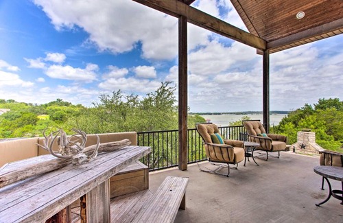 Granbury House | Charming Waterfront Home with Boat Dock on Lake Granbury