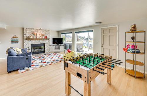Oak Harbor House | Waterfront Home with Dock and Hot Tub in Oak Harbor!