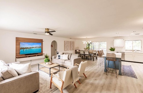 Iona House | Tranquil Waterfront Retreat with Pool near Sanibel Island