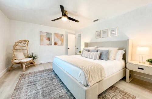 Iona House | Tranquil Waterfront Retreat with Pool near Sanibel Island