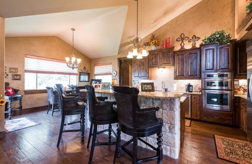 Briarcliff House | Premier Waterfront Homes with Lake Views and Top Amenities