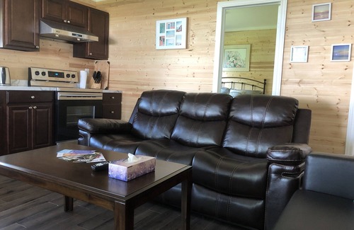 Stanhope House | Scenic Waterfront Honeymoon Getaway with Ocean Views