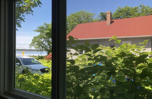 Stanhope House | Scenic Waterfront Honeymoon Getaway with Ocean Views