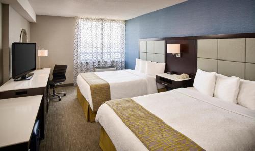Burlington Hotel | Experience Waterfront Hotel in Vibrant Downtown Burlington