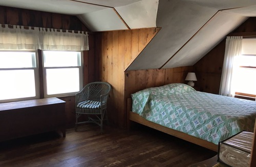 Old Lyme Cottage | Beachfront Retreat at Old Lyme Shores - 10/10 Guest Rated