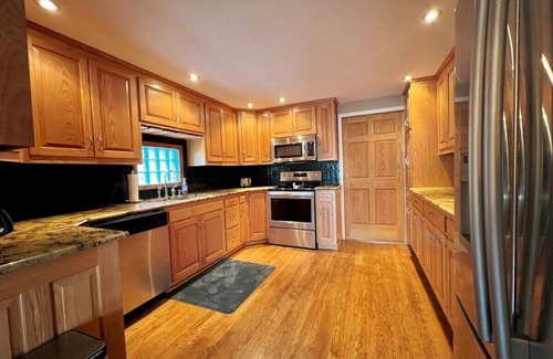 Saint Johns Cottage | Scenic Waterfront Retreat with Hot Tub and Private Dock