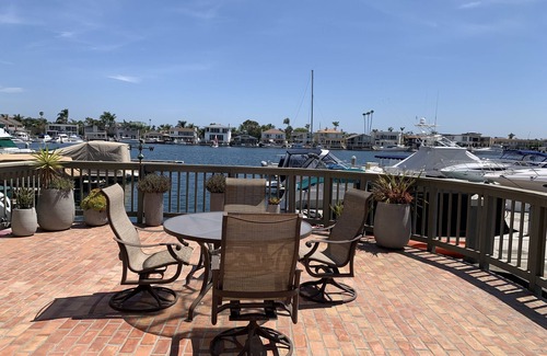 Huntington Harbour House | Waterfront Paradise in Huntington Harbor for Water Lovers